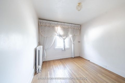 Photo 19 at 24 Queens Avenue, Mimico, Toronto