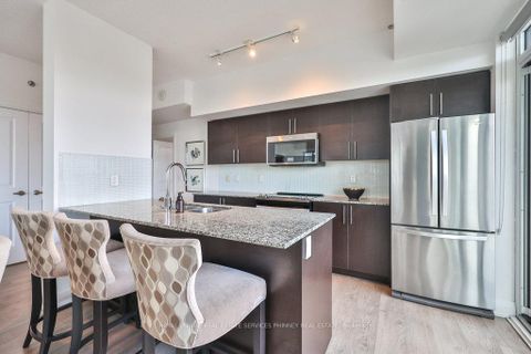 Photo 6 at 1709 - 55 SPEERS Road, QE Queen Elizabeth, Oakville