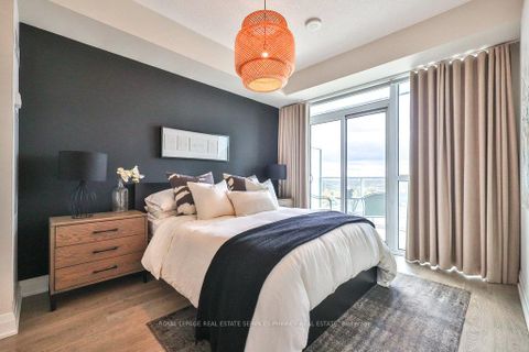 Photo 21 at 1709 - 55 SPEERS Road, QE Queen Elizabeth, Oakville