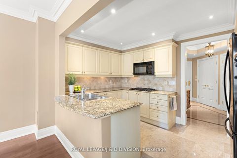 Photo 14 at 303 - 33 Delisle Avenue, St. Clair, Toronto