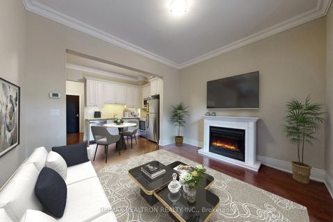 Photo 4 at 123 - 80 Burns Boulevard N, King City, King