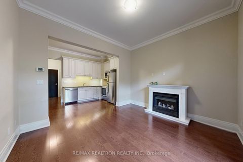 Photo 13 at 123 - 80 Burns Boulevard N, King City, King