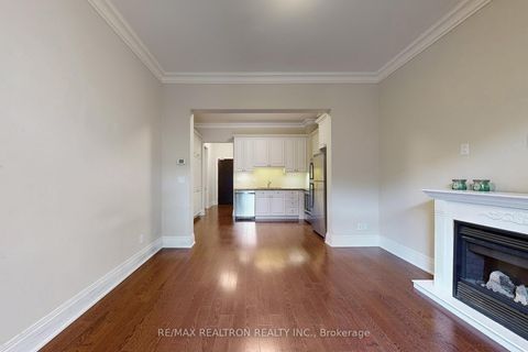 Photo 14 at 123 - 80 Burns Boulevard N, King City, King