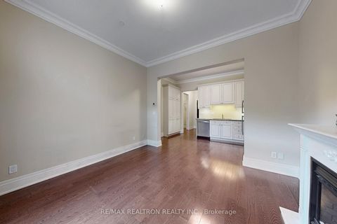 Photo 15 at 123 - 80 Burns Boulevard N, King City, King