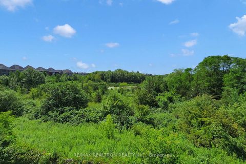 Photo 42 at 123 - 80 Burns Boulevard N, King City, King Photo 42 at 123 - 80 Burns Boulevard N, King City, King