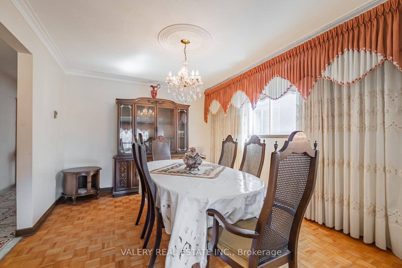 Photo 6 at 369 Winona Drive, Oakwood Village, Toronto Photo 6 at 369 Winona Drive, Oakwood Village, Toronto