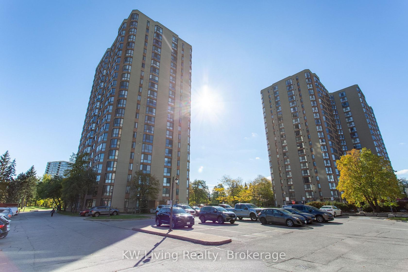 924 - 75 Bamburgh Circle, Steeles, Toronto  by Loree Meneguzzi Real Estate 924 - 75 Bamburgh Circle, Steeles, Toronto