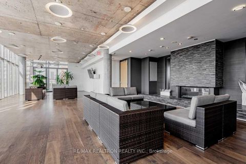 Photo 15 at 217 - 70 Distillery Lane, Waterfront Communities C8, Toronto