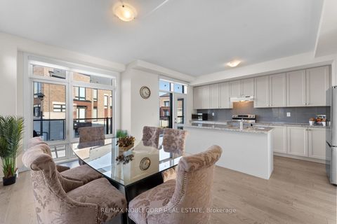 Photo 17 at 75 Holyrood Crescent, Kleinburg, Vaughan