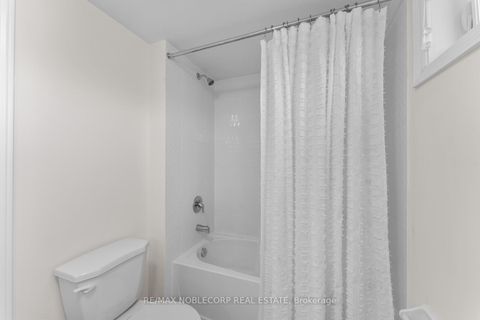 Photo 39 at 75 Holyrood Crescent, Kleinburg, Vaughan