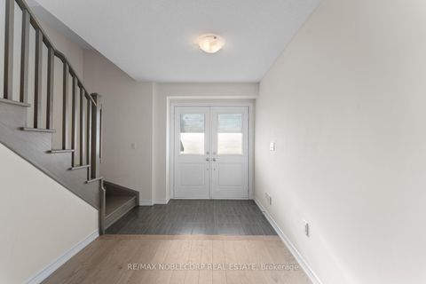 Photo 43 at 75 Holyrood Crescent, Kleinburg, Vaughan