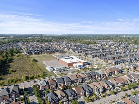 Photo 49 at 75 Holyrood Crescent, Kleinburg, Vaughan