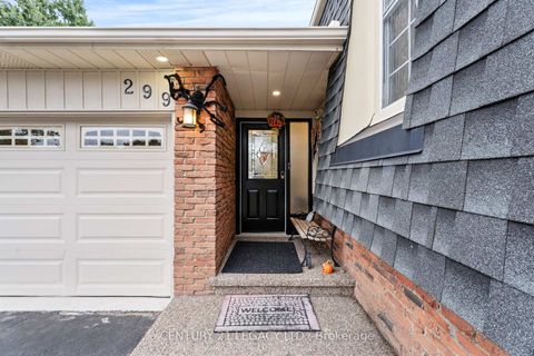 Photo 4 at 299 PINEGROVE Road, WO West, Oakville