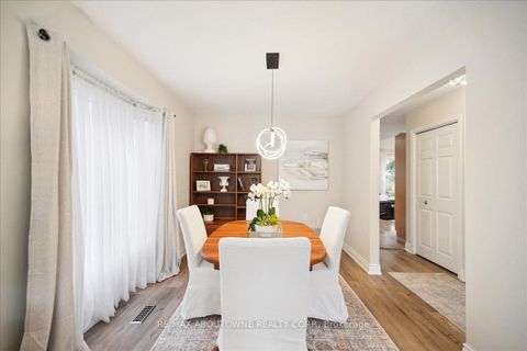 Photo 5 at 87 River Oaks Boulevard W, RO River Oaks, Oakville