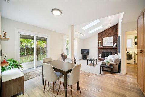 Photo 10 at 87 River Oaks Boulevard W, RO River Oaks, Oakville