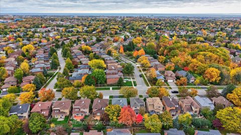 Photo 35 at 87 River Oaks Boulevard W, RO River Oaks, Oakville