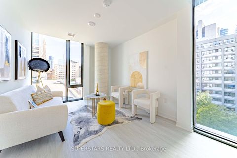 Photo 1 at 717 - 195 McCaul Street, Chinatown, Toronto