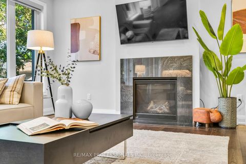 Photo 8 at 11 Odessa Avenue, West Deane, Toronto