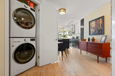 Photo 10 at 622 - 38 Howard Park Avenue, Roncesvalles, Toronto