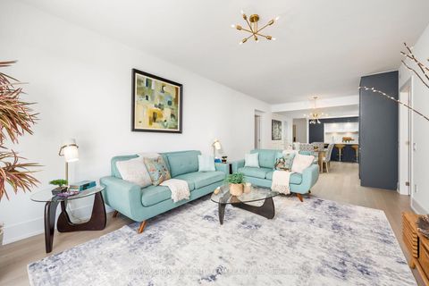 Photo 15 at 415 - 155 Merchants' Wharf, Waterfront Communities C8, Toronto