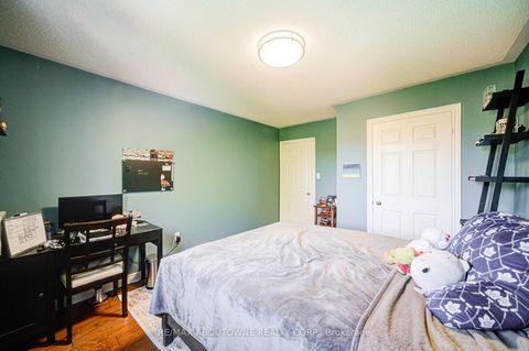 Photo 31 at 2193 Meadowland Drive, RO River Oaks, Oakville