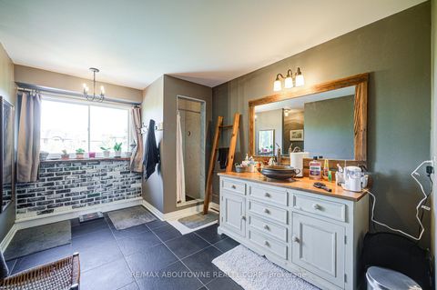 Photo 41 at 2193 Meadowland Drive, RO River Oaks, Oakville