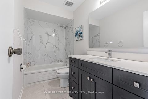 Photo 26 at 37 Lansbury Court, Yorkhill, Vaughan Photo 26 at 37 Lansbury Court, Yorkhill, Vaughan