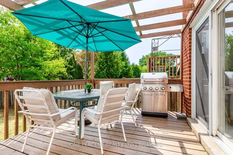 Photo 34 at 37 Lansbury Court, Yorkhill, Vaughan Photo 34 at 37 Lansbury Court, Yorkhill, Vaughan