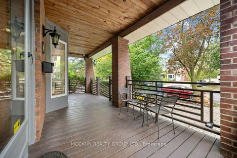 Photo 3 at 43 Sherwood Avenue, Mount Pleasant East, Toronto