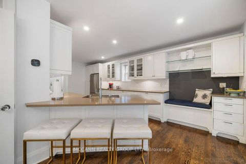 Photo 15 at 43 Sherwood Avenue, Mount Pleasant East, Toronto
