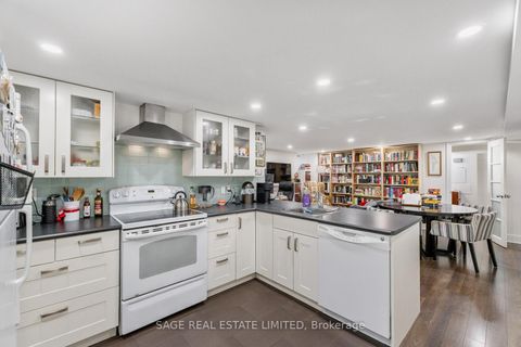 Photo 38 at 1208 Avenue Road, Lawrence Park South, Toronto