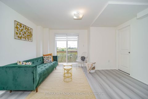 Photo 3 at 11 Yacht Drive, Bowmanville, Clarington