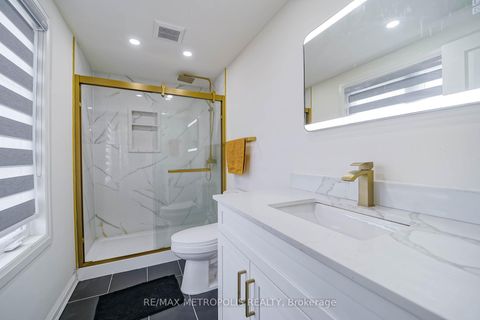 Photo 5 at 11 Yacht Drive, Bowmanville, Clarington