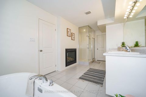 Photo 29 at 11 Yacht Drive, Bowmanville, Clarington