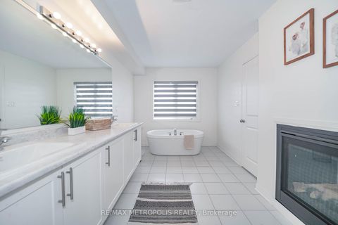 Photo 30 at 11 Yacht Drive, Bowmanville, Clarington