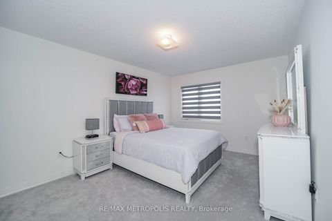 Photo 32 at 11 Yacht Drive, Bowmanville, Clarington