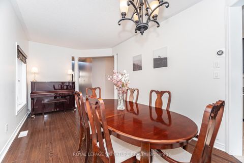 Photo 7 at 81 Paperbark Avenue, Patterson, Vaughan Photo 7 at 81 Paperbark Avenue, Patterson, Vaughan