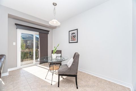 Photo 19 at 81 Paperbark Avenue, Patterson, Vaughan