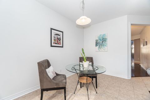 Photo 20 at 81 Paperbark Avenue, Patterson, Vaughan