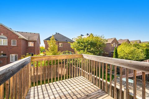 Photo 23 at 81 Paperbark Avenue, Patterson, Vaughan