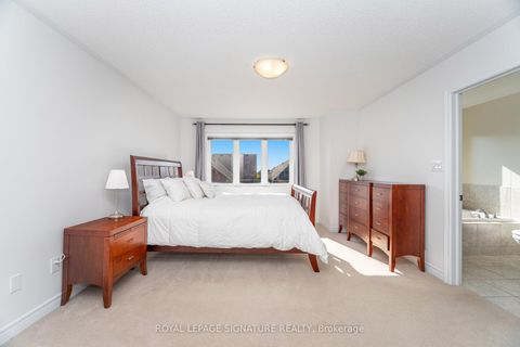 Photo 26 at 81 Paperbark Avenue, Patterson, Vaughan