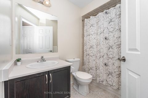 Photo 35 at 81 Paperbark Avenue, Patterson, Vaughan