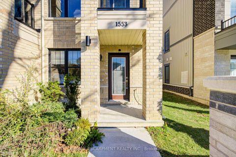 Photo 2 at 1553 Green Road, Bowmanville, Clarington