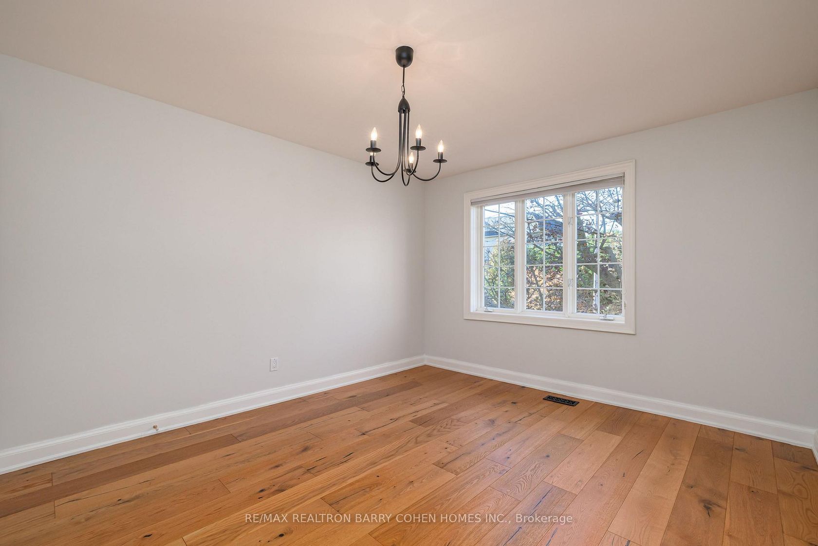 Photo 17 at 29 Glen Rush Boulevard, Nortown, Toronto Photo 17 at 29 Glen Rush Boulevard, Nortown, Toronto