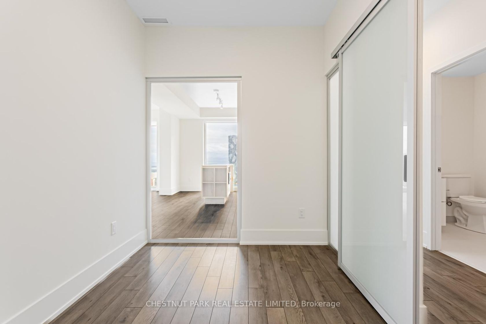 Photo 2 at 4507 - 89 Church Street, Yonge Corridor, Toronto Photo 2 at 4507 - 89 Church Street, Yonge Corridor, Toronto