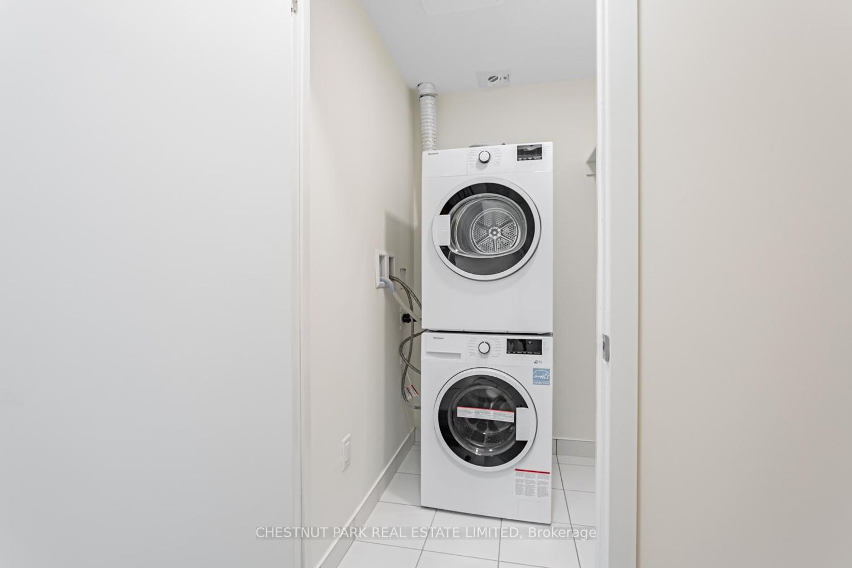 Photo 18 at 4507 - 89 Church Street, Yonge Corridor, Toronto Photo 18 at 4507 - 89 Church Street, Yonge Corridor, Toronto