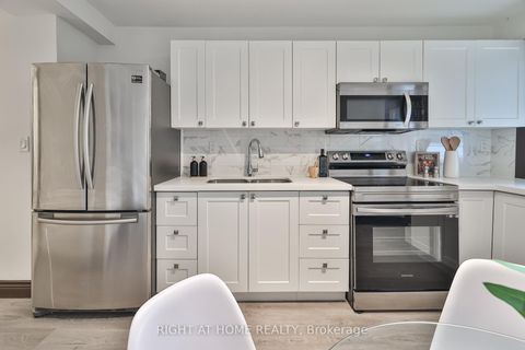 Photo 13 at 20 Winona Drive, Wychwood, Toronto