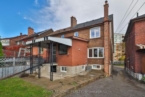 Photo 30 at 20 Winona Drive, Wychwood, Toronto