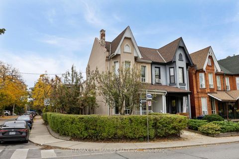 Photo 1 at 353 Dovercourt Road, Bellwoods, Toronto