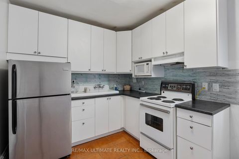 Photo 20 at 353 Dovercourt Road, Bellwoods, Toronto